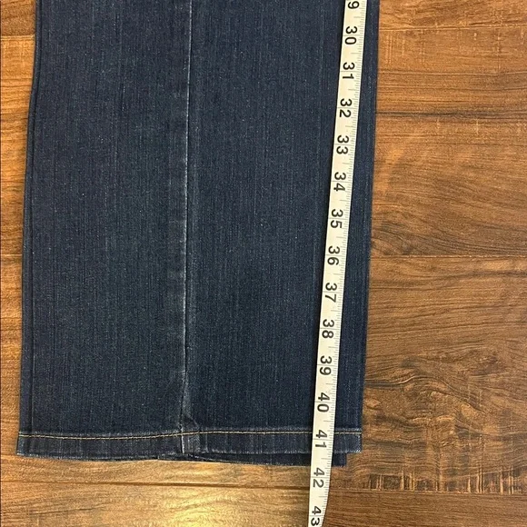 Carhartt Men’s Straight Fit Dark Blue Jeans, Sz. 42x30. - Picture 6 of 11